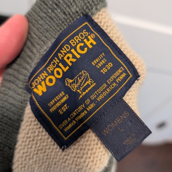 WOOLRICH women's 100% wool Christmas tree sweater with turtleneck tee size large - Picture 2 of 8